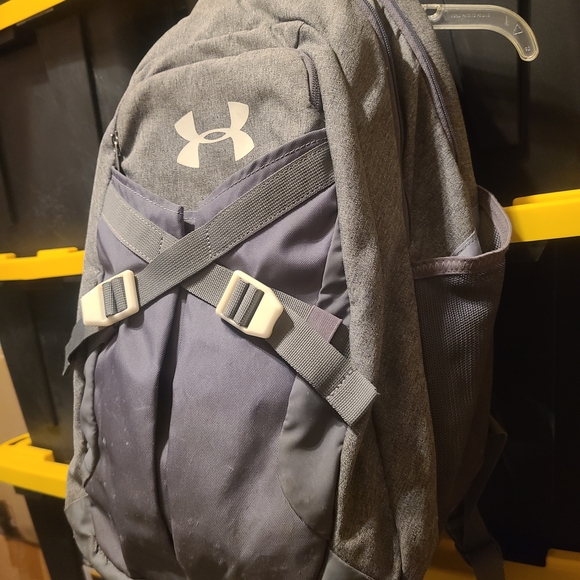 Under Armour Recruit 2.0 Backpack - Picture 6 of 9